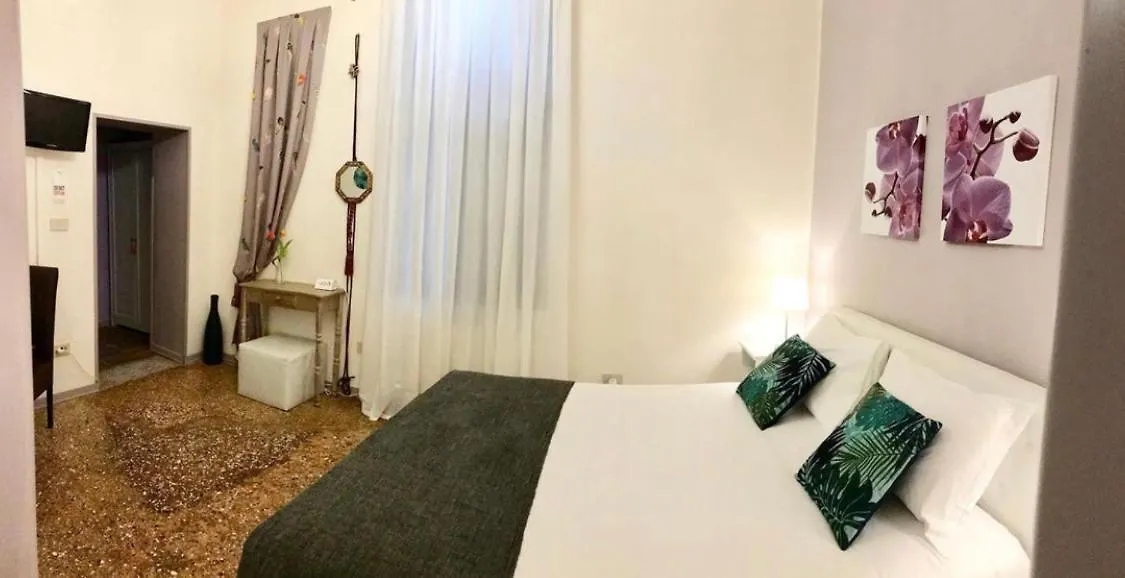 Residenza Quaggio Ca' Grimani Venice Guest house