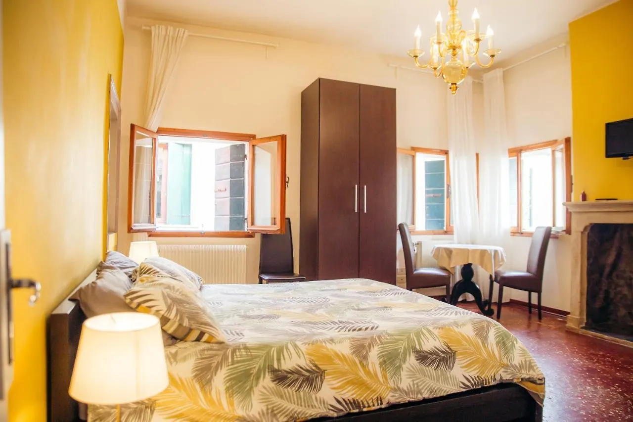 Guest house Residenza Quaggio Ca' Grimani Venice