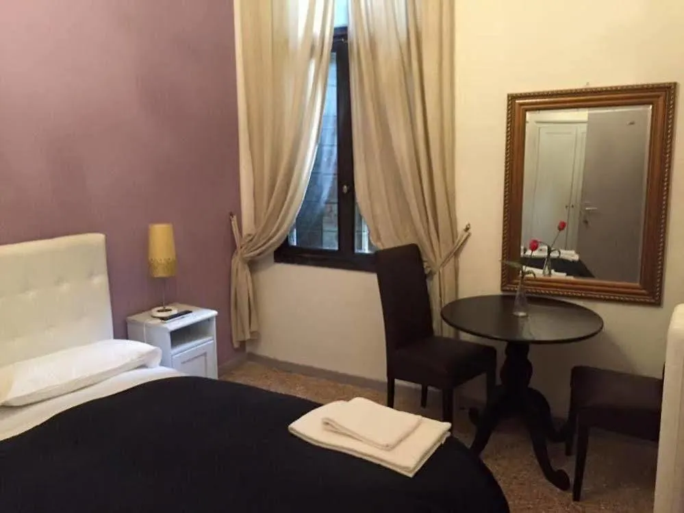 Guest house Residenza Quaggio Ca' Grimani Venice